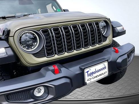 Used 2026 Jeep Gladiator Rubicon AWD/4WD image 31