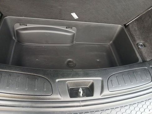 Used 2024 Dodge Durango GT image 35