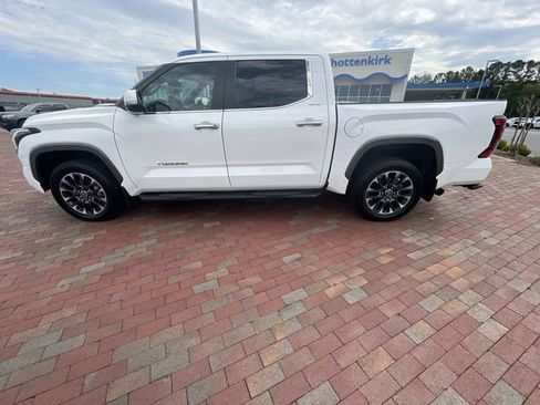 Used 2024 Toyota Tundra Limited w/ Power Package AWD/4WD image 29