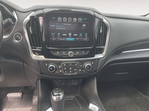 Used 2019 Chevrolet Traverse Premier AWD/4WD image 11