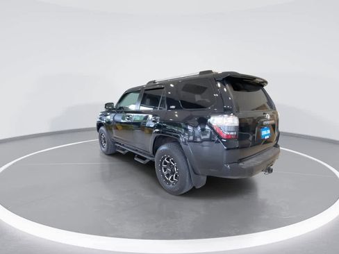 Used 2019 Toyota 4Runner SR5 Premium AWD/4WD image 6