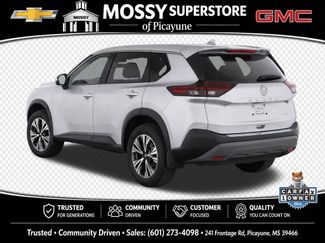 Used 2023 Nissan Rogue SV FWD video 3