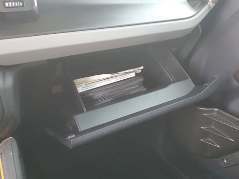 Used 2023 Ford Bronco Badlands image 22