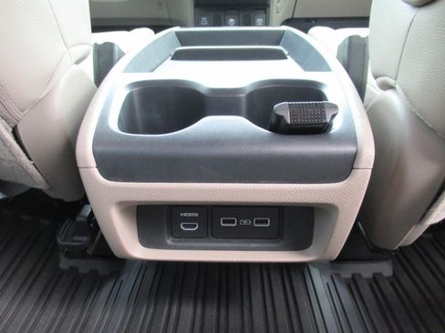 Used 2022 Honda Odyssey Touring image 16