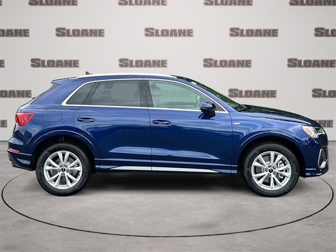 New 2025 Audi Q3 2.0T Premium image 6