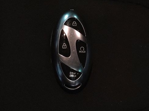 Used 2024 Hyundai Elantra SEL FWD image 32