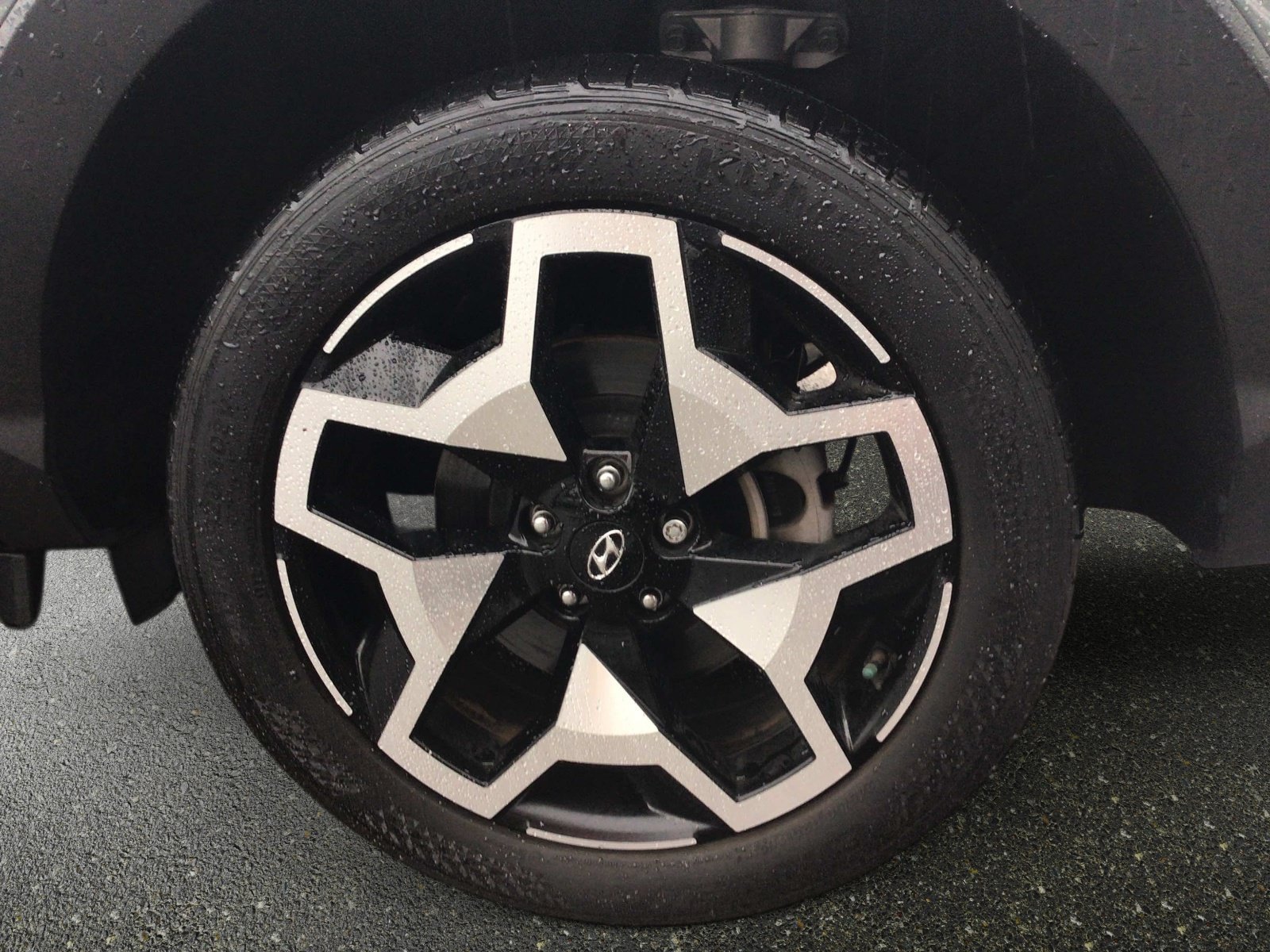 Certified 2024 Hyundai Santa Cruz Limited AWD/4WD image 7