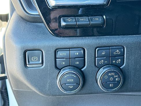 Certified 2024 Chevrolet Silverado 3500 High Country w/ High Country Premium Package image 10