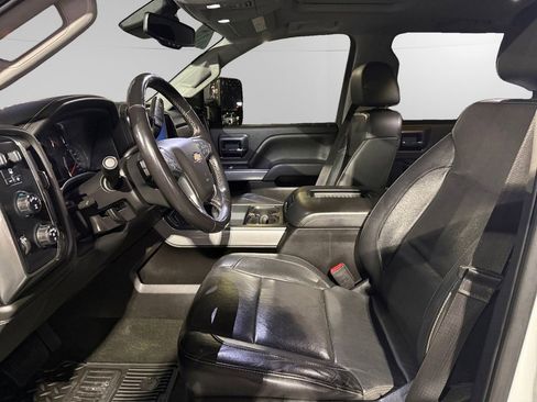 Used 2018 Chevrolet Silverado 3500 LTZ image 24