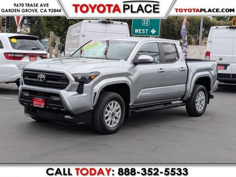 Used 2024 Toyota Tacoma SR5 w/ SR5 Upgrade Package AWD/4WD image 1