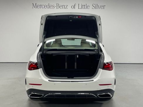 Used 2026 Mercedes-Benz E 350 4MATIC Sedan image 5