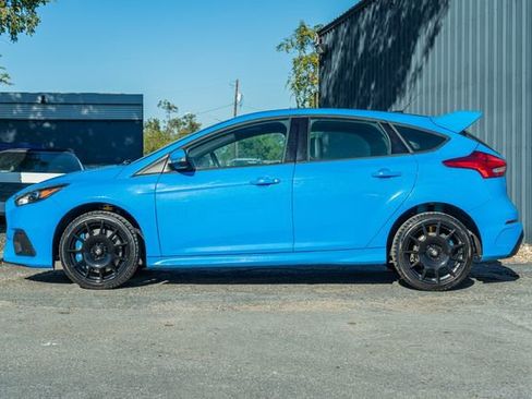 Used 2017 Ford Focus RS image 3