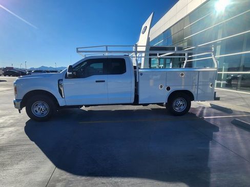 New 2024 Ford F350 XL w/ XL Chrome Package image 8