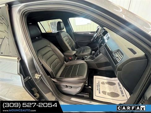 Used 2021 Volkswagen Tiguan SEL Premium R-Line image 6
