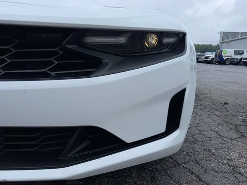 Used 2024 Chevrolet Camaro LT RWD image 10