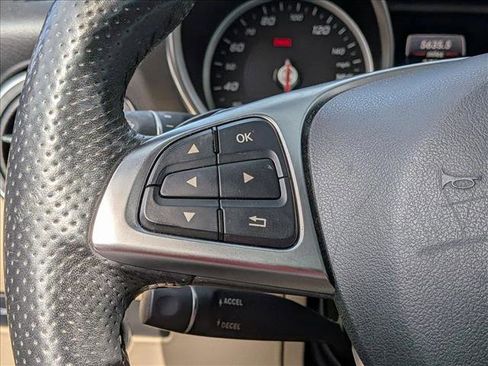 Certified 2018 Mercedes-Benz SLC 300 image 20