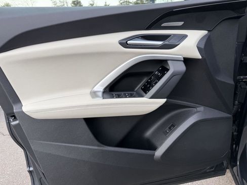 Used 2025 Audi Q5 Premium Plus w/ Premium Plus image 12