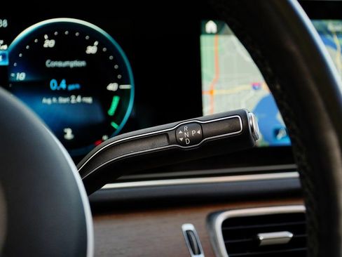 Used 2021 Mercedes-Benz GLE 350 4MATIC image 22