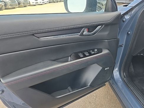 Used 2025 MAZDA CX-5 Carbon Edition image 28