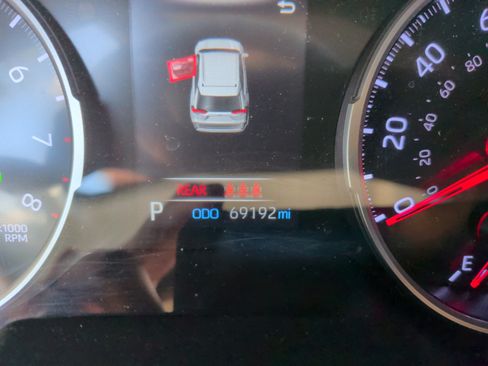 Used 2021 Toyota RAV4 XLE FWD image 21