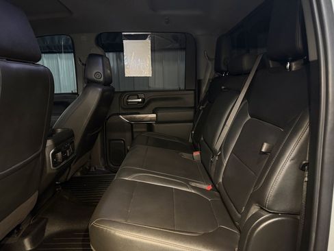 Used 2021 Chevrolet Silverado 2500 LTZ w/ LTZ Premium Texas Edition AWD/4WD image 5