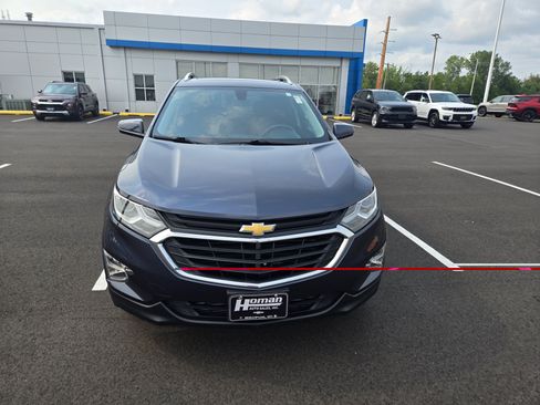 Used 2018 Chevrolet Equinox LT w/ Sun & Infotainment Package AWD/4WD image 9