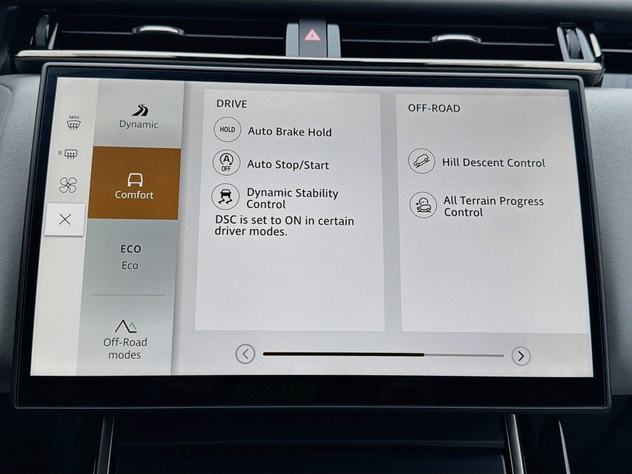 Used 2026 Land Rover Range Rover Velar Dynamic SE AWD/4WD image 29