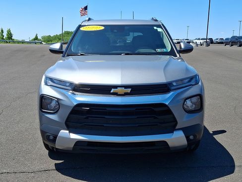 Certified 2023 Chevrolet TrailBlazer LT w/ Convenience Package AWD/4WD image 2