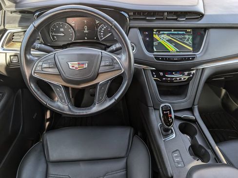 Used 2019 Cadillac XT5 Platinum image 19
