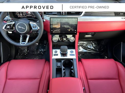 Used 2025 Jaguar F-PACE R-Dynamic S AWD/4WD image 14