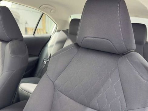 Used 2021 Toyota Corolla LE FWD image 21