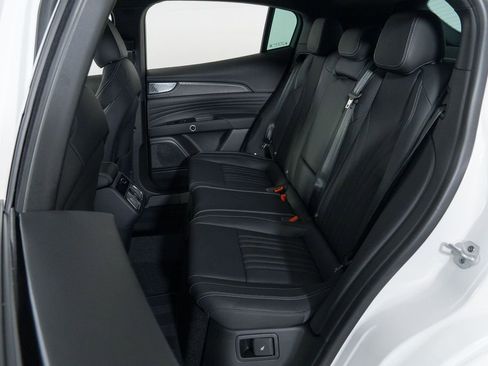 New 2025 Maserati Grecale Modena image 38