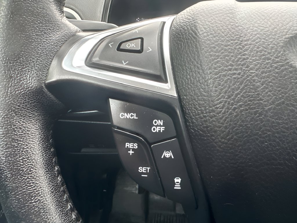 Used 2022 Ford Edge SEL w/ Convenience Package AWD/4WD image 25