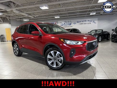 Used 2024 Ford Escape Platinum image 2