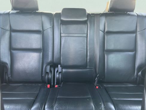 Used 2020 Jeep Grand Cherokee Overland AWD/4WD image 43