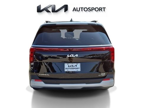 New 2026 Kia Carnival EX image 9