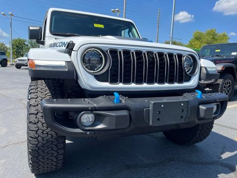 Used 2024 Jeep Wrangler Unlimited Rubicon 4xe AWD/4WD image 68