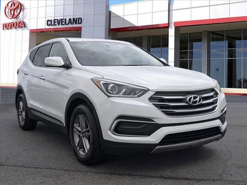 Used 2018 Hyundai Santa Fe Sport AWD/4WD image 2