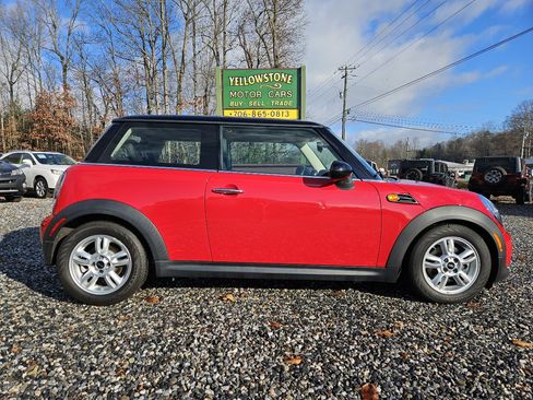 Used 2013 MINI Cooper Hardtop image 1