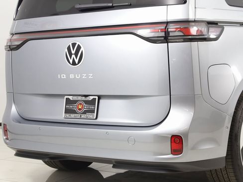 Used 2025 Volkswagen ID. Buzz Pro S image 54
