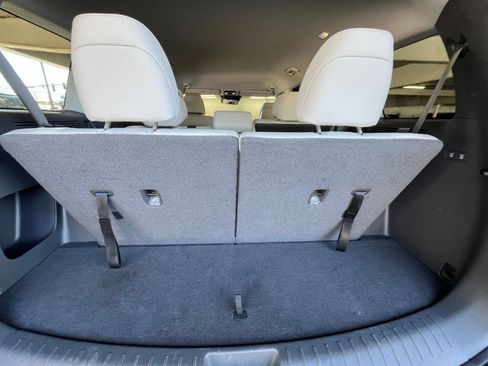 Used 2025 Hyundai Santa Fe SEL AWD/4WD image 34