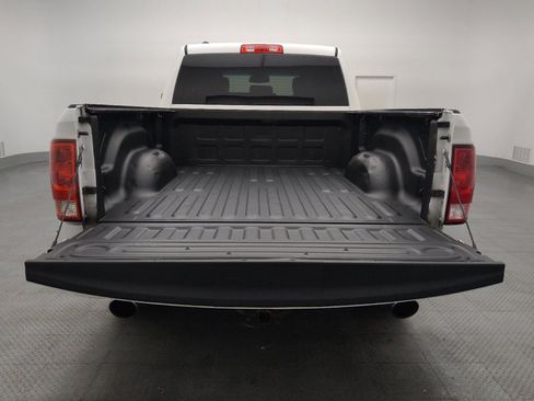 Used 2016 RAM 1500 Express image 29