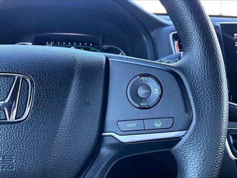 Used 2022 Honda Pilot Sport image 22