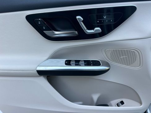 Certified 2026 Mercedes-Benz GLC 300 4MATIC image 12
