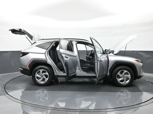 Used 2022 Hyundai Tucson SEL image 48