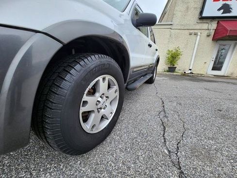 Used 2004 Ford Escape XLT AWD/4WD image 23