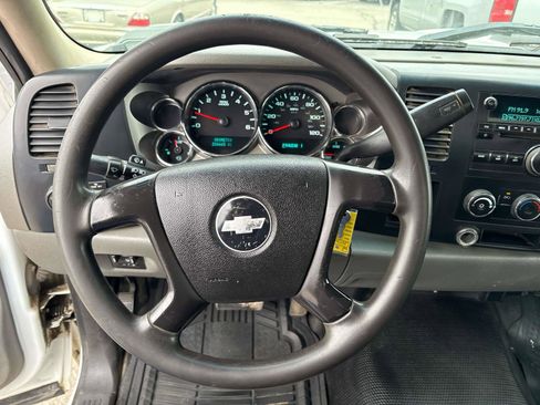 Used 2009 Chevrolet Silverado 3500 W/T image 12