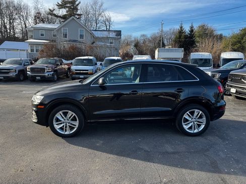 Used 2017 Audi Q3 2.0T Premium Plus w/ Premium Plus Package image 3
