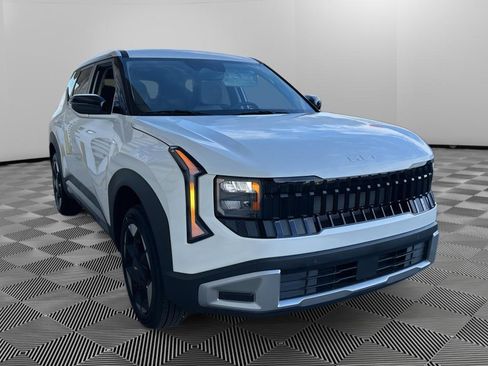 New 2027 Kia Seltos S AWD/4WD image 3