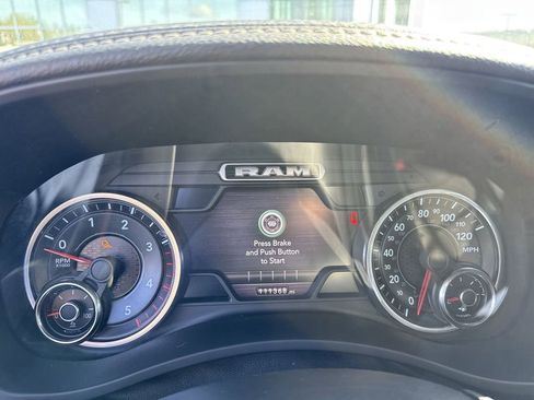 Used 2019 RAM 3500 Laramie image 15